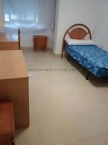 4 soverom Leilighet til leie i Cartagena Ciudad, Cartagena - € 850 (Ref: 9672095)