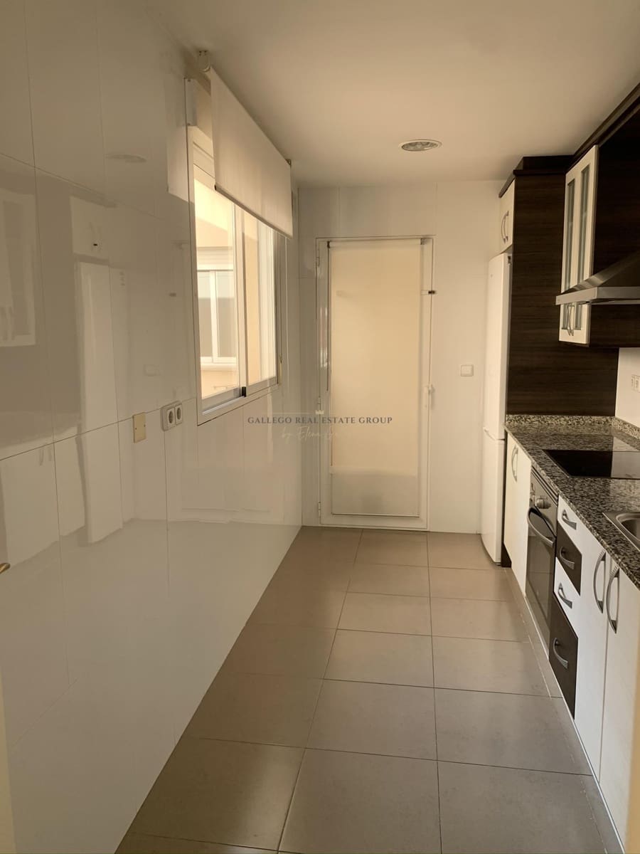 4 makuuhuone Asunto myytävänä paikassa Cartagena mukana 
autotalli - 350 000 € (Ref: 9672097)