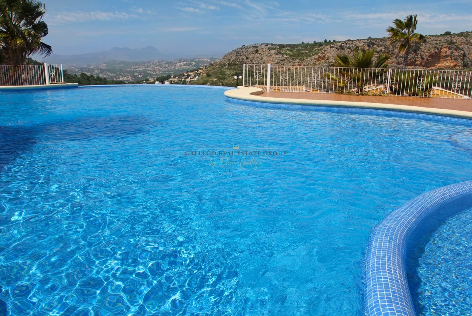 2 bedroom Apartment for sale in Cumbre del Sol with pool garage - € 375,000 (Ref: 9683863)