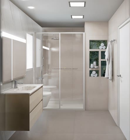 Chalet de 3 habitaciones en Centro, Los Alcázares en venta con piscina - 456.000 € (Ref: 9683879)