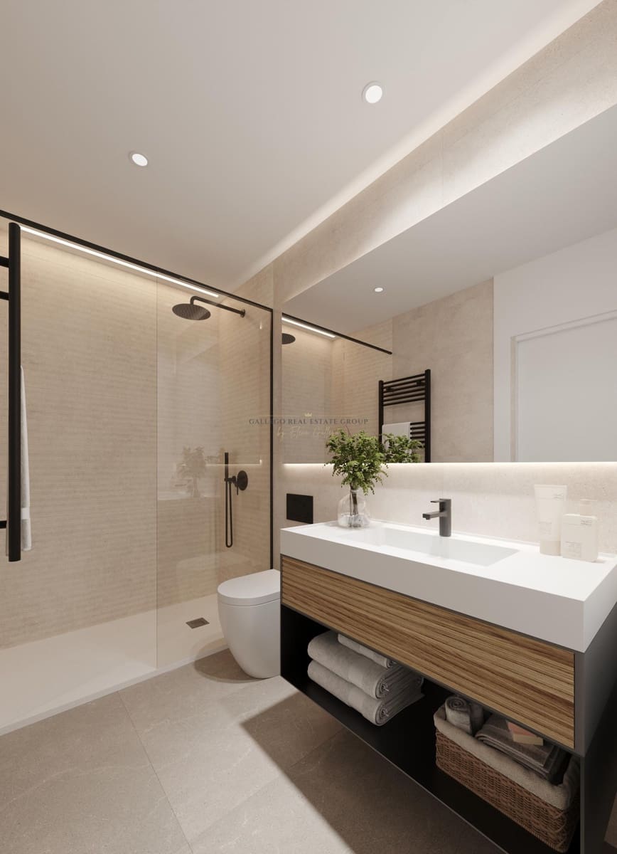 3 bedroom Apartment for sale in Los Alcazares with pool garage - € 419,900 (Ref: 9694449)