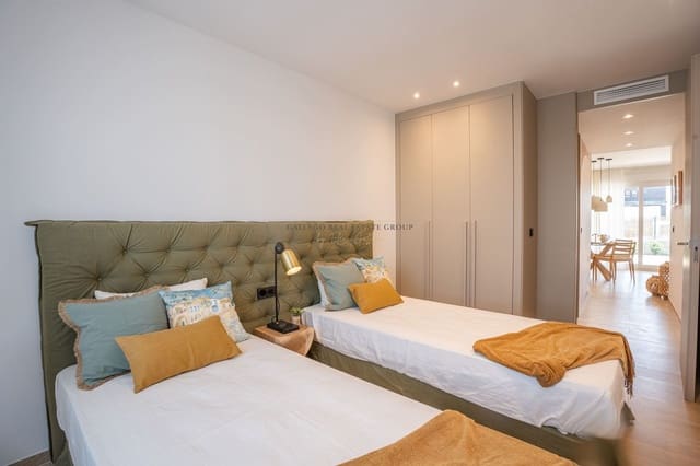 2 bedroom Bungalow for sale in Algorfa with pool - € 299,000 (Ref: 9714196)