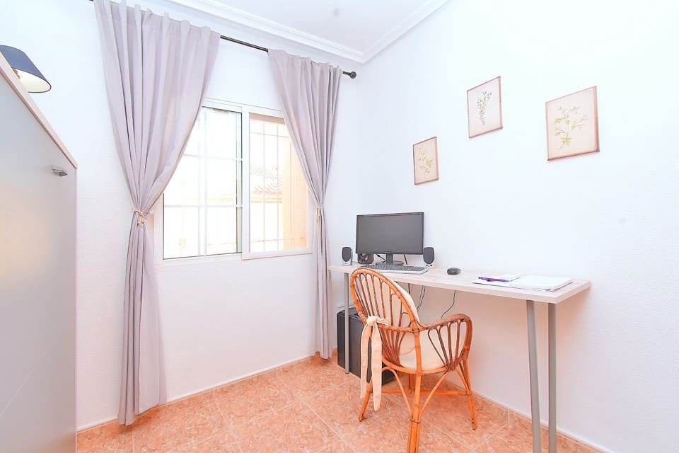 2 bedroom Townhouse for sale in Estrella de Mar with pool - € 159,000 (Ref: 10007087)
