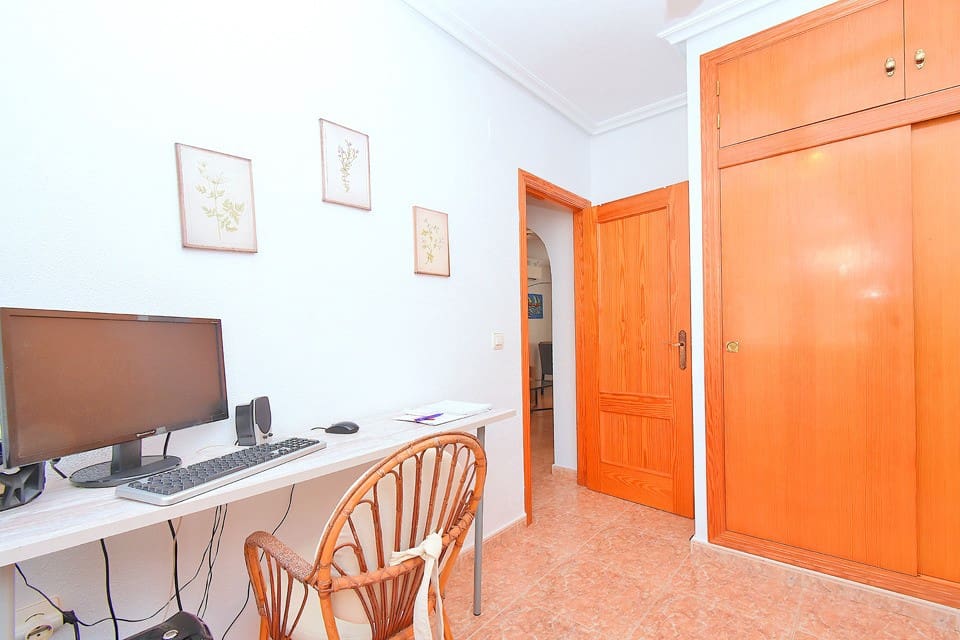 2 bedroom Townhouse for sale in Estrella de Mar with pool - € 159,000 (Ref: 10007087)