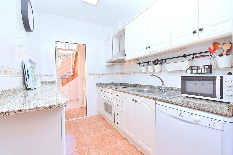 2 bedroom Townhouse for sale in Estrella de Mar with pool - € 159,000 (Ref: 10007087)