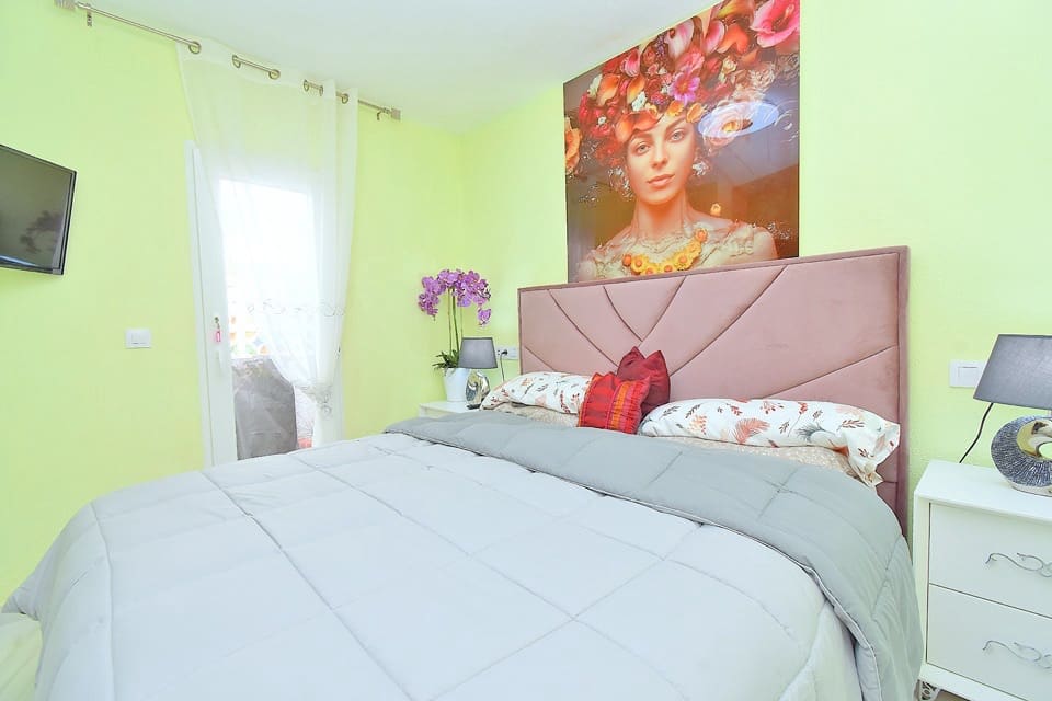 2 Zimmer Haus zu verkaufen in Estrella de Mar mit Pool - 165.000 € (Ref: 10009669)