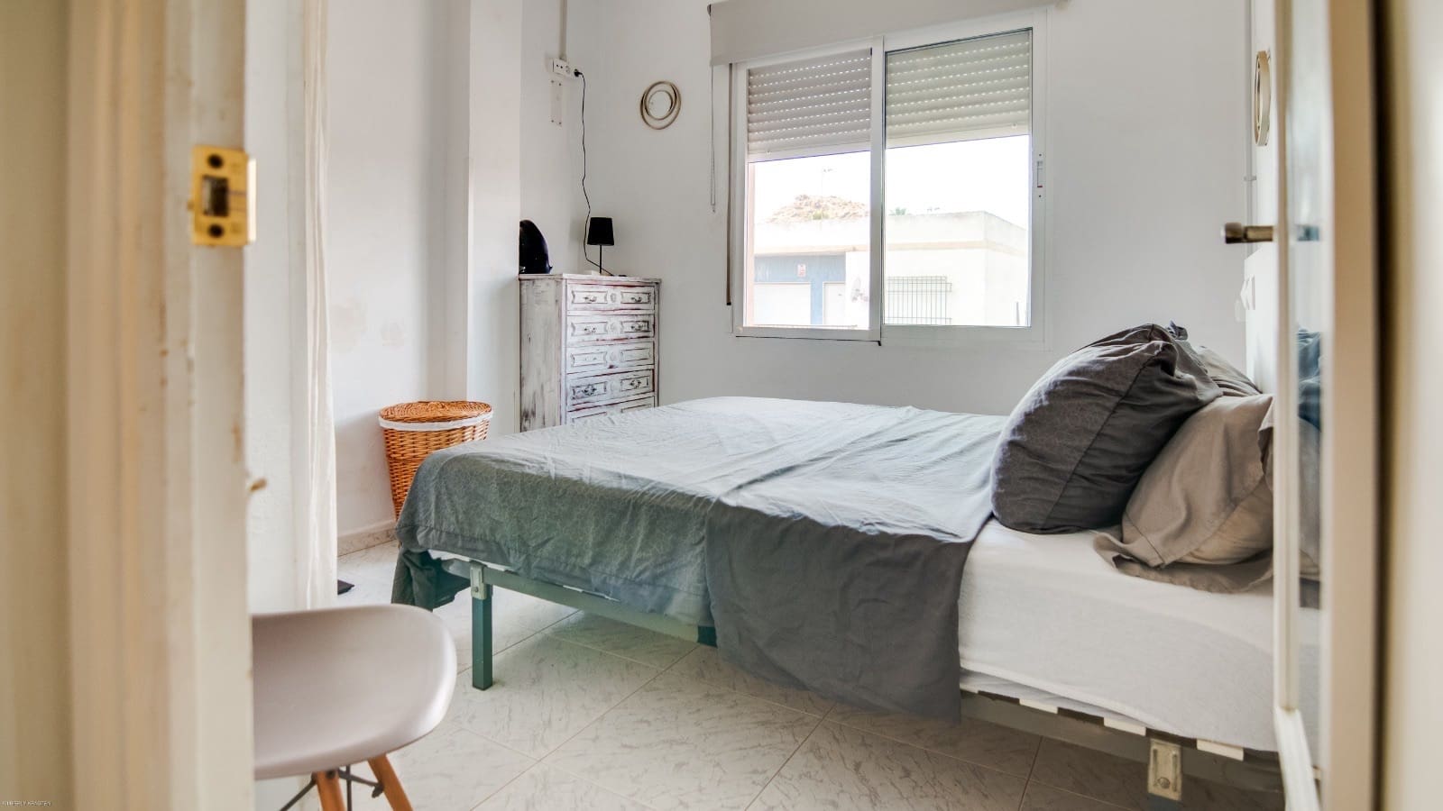 Apartamento de 2 habitaciones en Los Urrutias en venta - 110.000 € (Ref: 10011933)