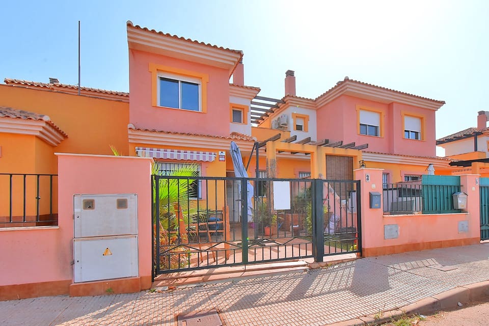 3 sypialnia Dom na sprzedaż w Los Urrutias z basenem - 189 000 € (Ref: 10021400)