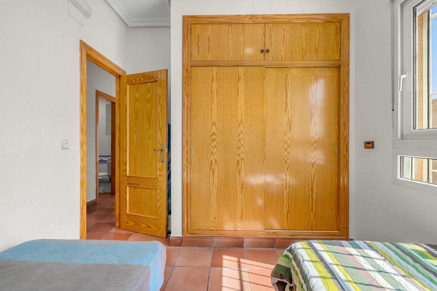 3 soveværelse Byhus til salg i Estrella de Mar med garage - € 220.000 (Ref: 10039983)