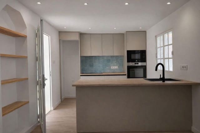 4 makuuhuone Huvila myytävänä paikassa El Carmoli, Cartagena mukana 
autotalli - 375 000 € (Ref: 10041708)