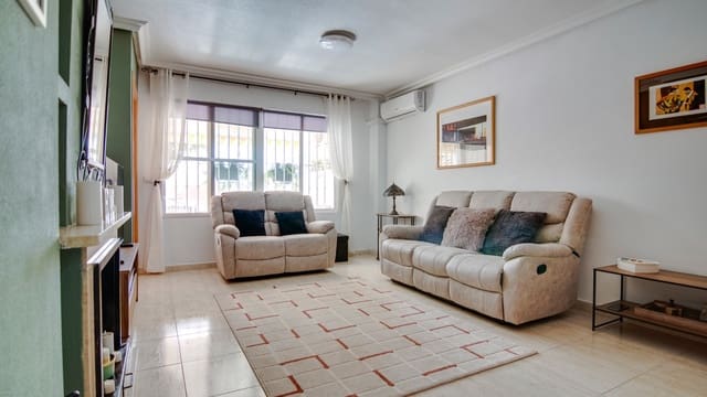 3 slaapkamer Huis te koop in Centro, Los Alcázares met garage - € 279.000 (Ref: 10081331)