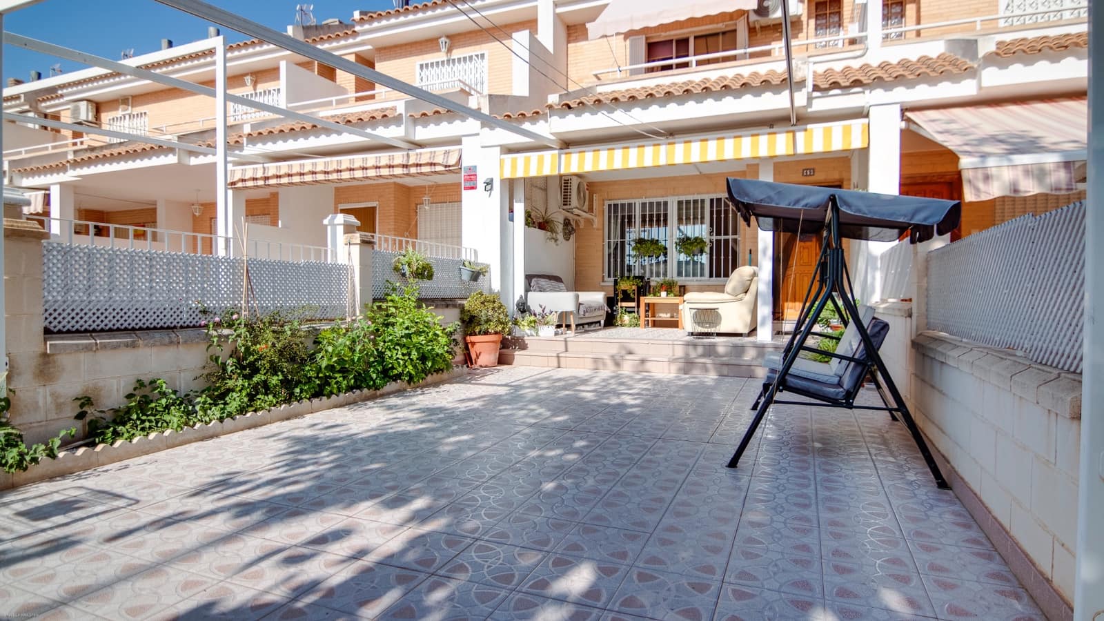 3 slaapkamer Huis te koop in Los Alcazares met garage - € 279.000 (Ref: 10081331)