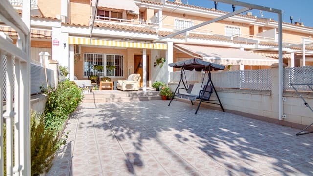 3 slaapkamer Huis te koop in Centro, Los Alcázares met garage - € 279.000 (Ref: 10081331)