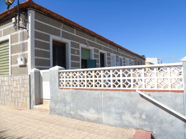 Casa de 4 habitaciones en Los Nietos, Cartagena en venta con garaje - 230.000 € (Ref: 10106555)
