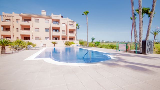 3 makuuhuone Huoneisto myytävänä paikassa Las Lomas de Rame - Bahía Bella, Los Alcázares mukana uima-altaan 
autotalli - 255 000 € (Ref: 10110419)