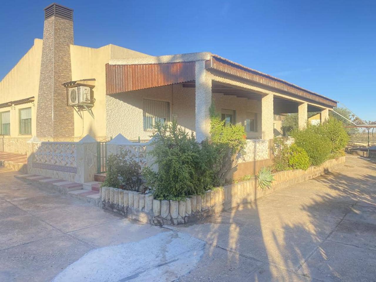 4 camera da letto Villa in vendita in Gea y Truyols con piscina garage - 239.000 € (Rif: 10115945)