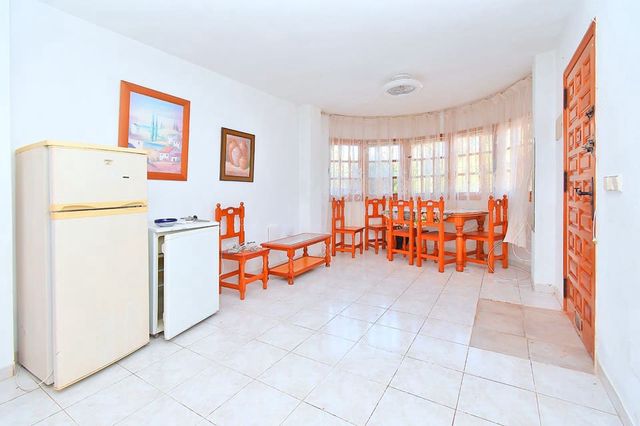 2 bedroom Apartment for sale in Estrella de Mar, Cartagena with pool - € 125,000 (Ref: 10118145)