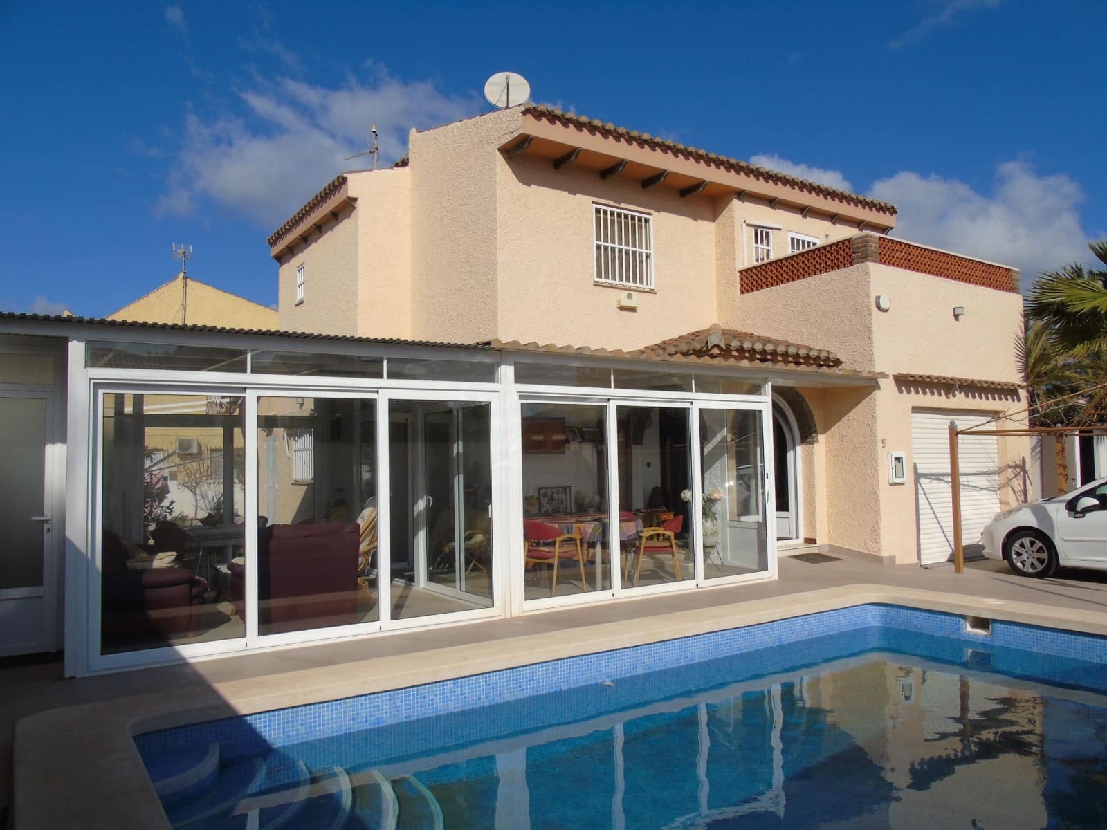 3 slaapkamer Villa te koop in Playa Honda met zwembad garage - € 380.000 (Ref: 10182128)