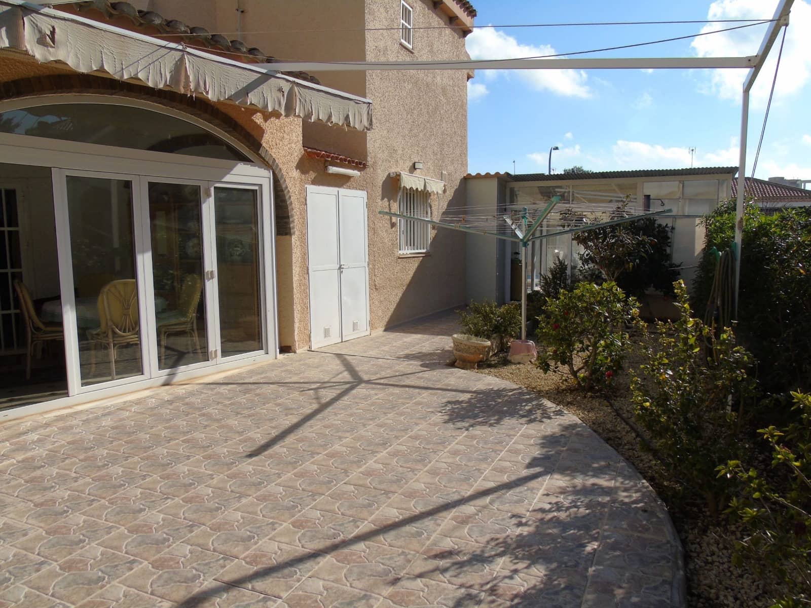 3 slaapkamer Villa te koop in Playa Honda met zwembad garage - € 380.000 (Ref: 10182128)