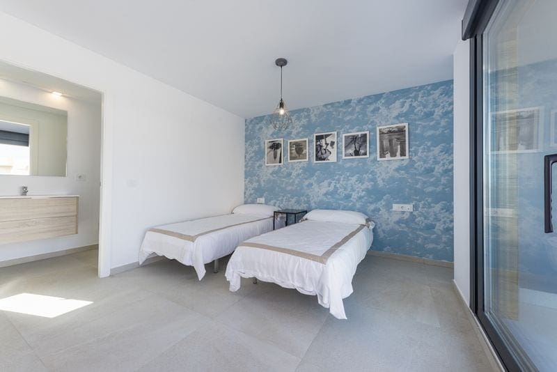 3 camera da letto Villa in vendita in Playa Honda con piscina garage - 359.000 € (Rif: 7274010)