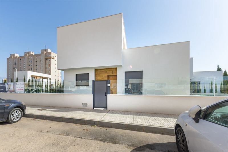3 camera da letto Villa in vendita in Playa Honda con piscina garage - 359.000 € (Rif: 7274010)
