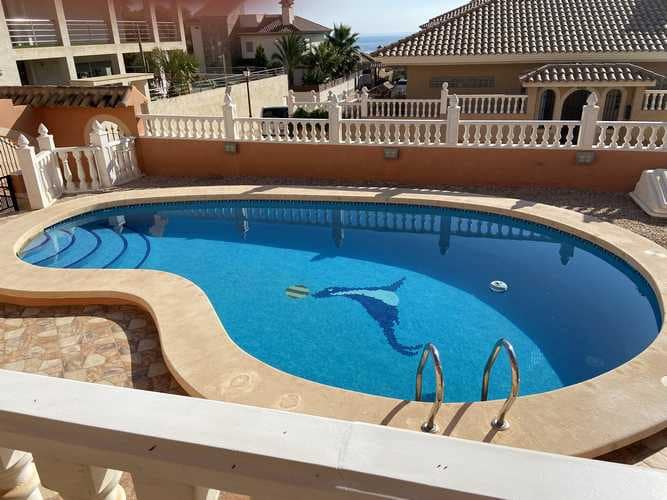 5 bedroom Villa for sale in Bolnuevo with pool garage - € 595,000 (Ref: 7274016)