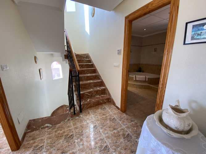 5 bedroom Villa for sale in Bolnuevo with pool garage - € 595,000 (Ref: 7274016)