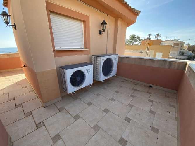 5 bedroom Villa for sale in Bolnuevo with pool garage - € 595,000 (Ref: 7274016)