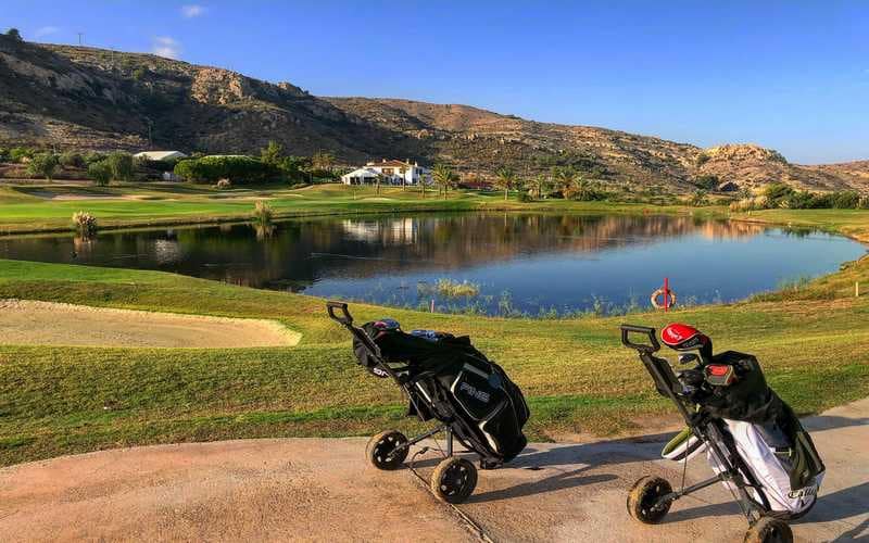 2 sovrum Lägenhet till salu i Monforte del Cid med pool garage - 335 000 € (Ref: 7274060)