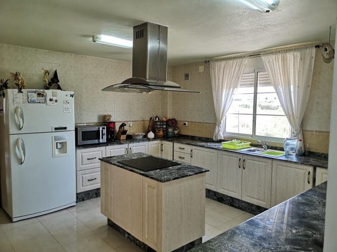 5 slaapkamer Villa te koop in Totana met garage - € 282.980 (Ref: 7274091)