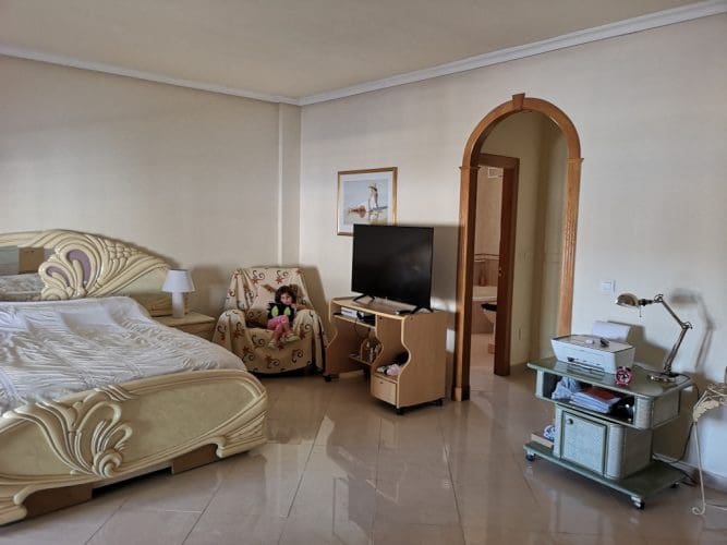 5 bedroom Villa for sale in Fuente Alamo de Murcia with pool garage - € 299,500 (Ref: 7274151)