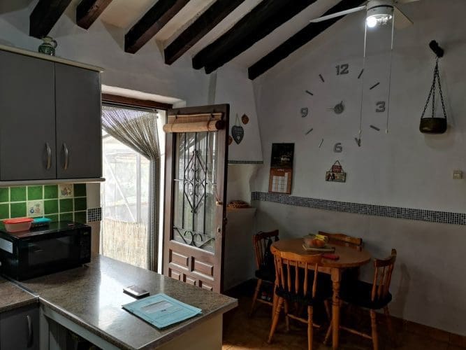 3 bedroom Villa for sale in Fuente Alamo de Murcia with garage - € 170,000 (Ref: 7274299)