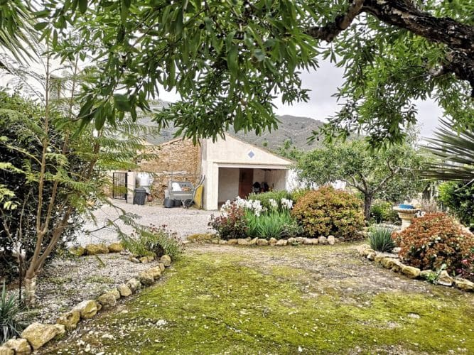 3 bedroom Villa for sale in Fuente Alamo de Murcia with garage - € 170,000 (Ref: 7274299)