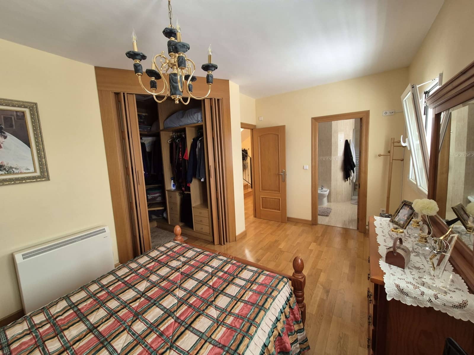 4 bedroom Villa for sale in Totana with pool garage - € 425,000 (Ref: 8248298)