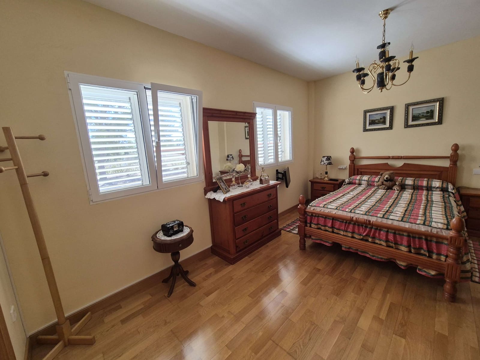 4 bedroom Villa for sale in Totana with pool garage - € 425,000 (Ref: 8248298)