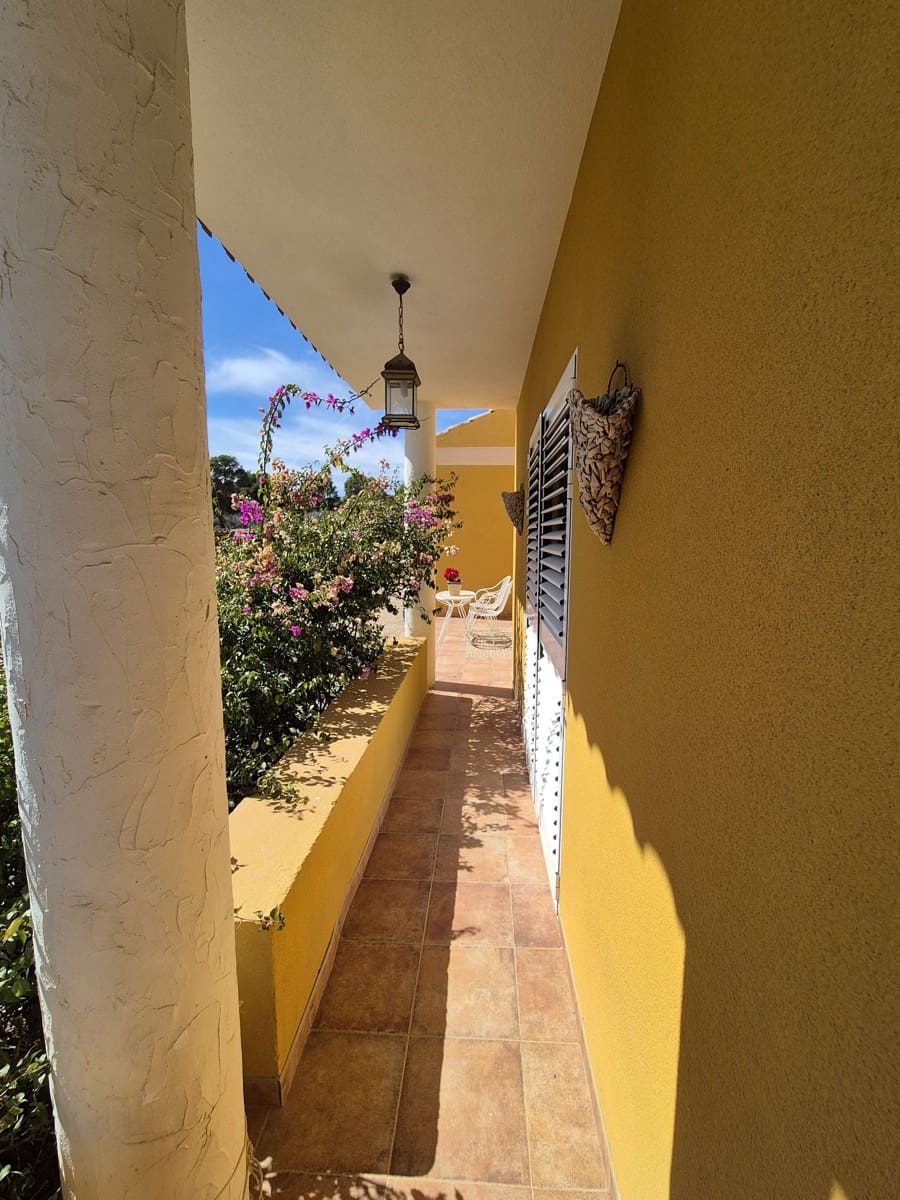 4 bedroom Villa for sale in Totana with pool garage - € 425,000 (Ref: 8248298)