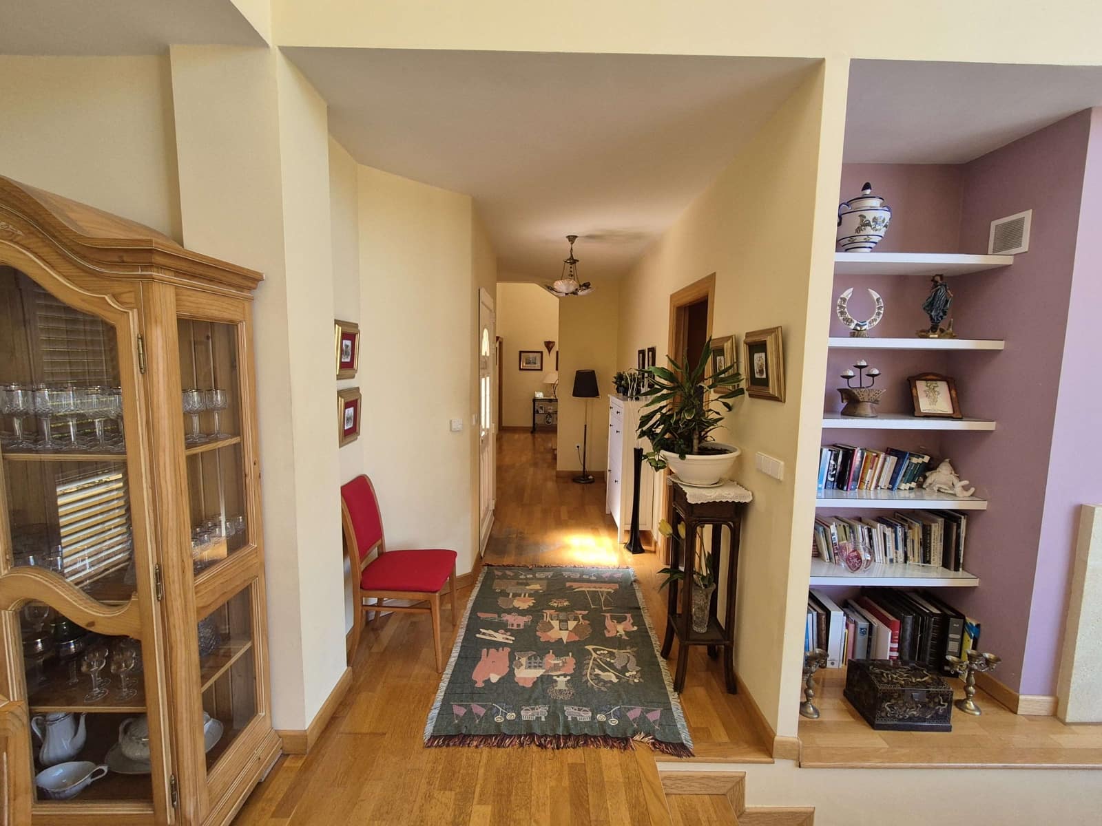 4 bedroom Villa for sale in Totana with pool garage - € 425,000 (Ref: 8248298)