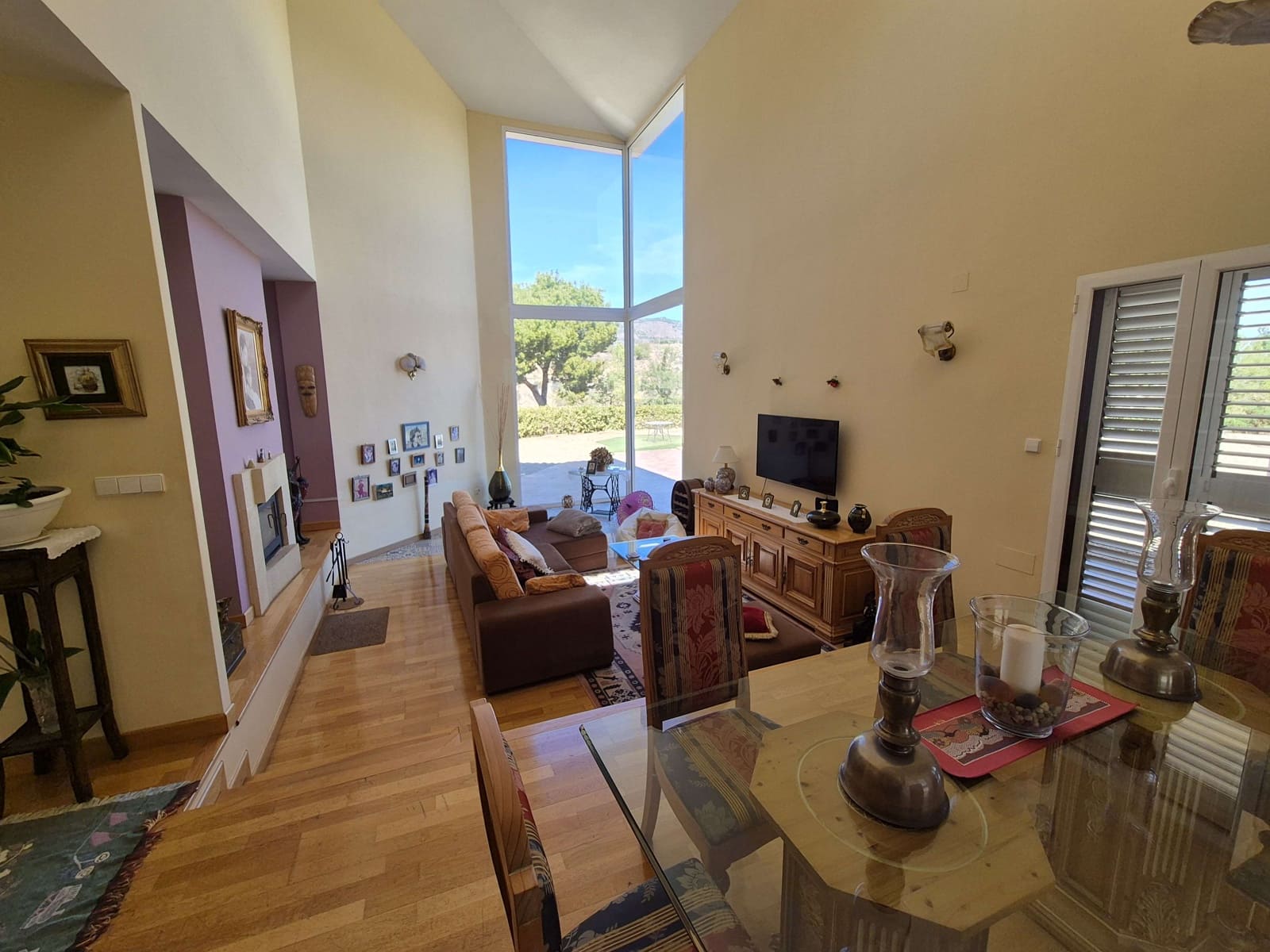 4 bedroom Villa for sale in Totana with pool garage - € 425,000 (Ref: 8248298)