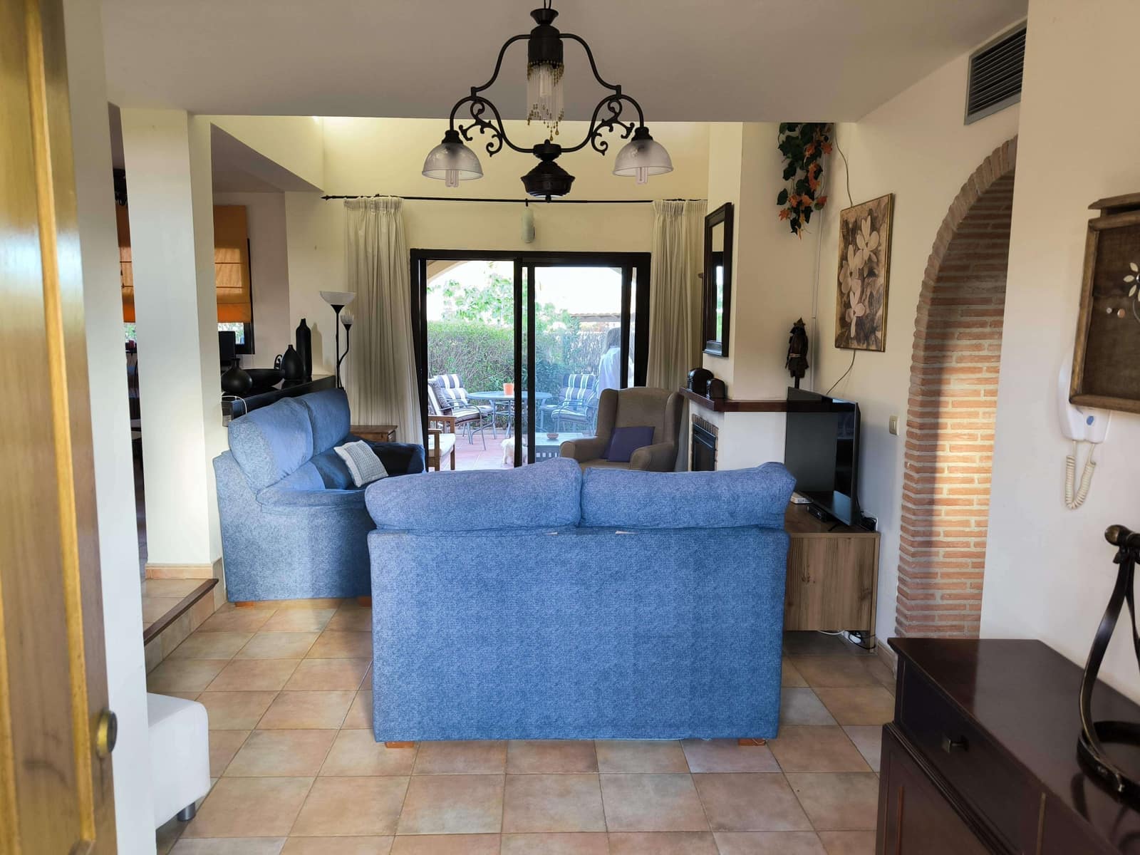 3 soverom Villa til salgs i Hacienda del Alamo med svømmebasseng garasje - € 349 000 (Ref: 8250821)
