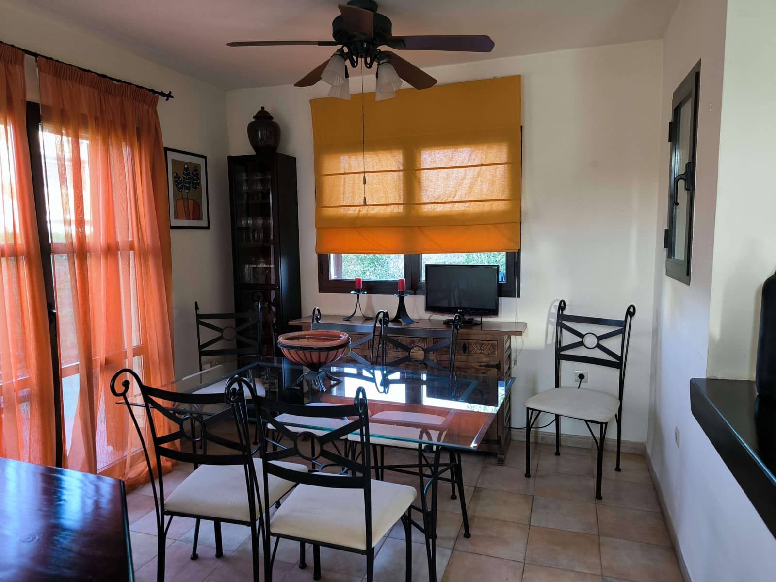 3 soverom Villa til salgs i Hacienda del Alamo med svømmebasseng garasje - € 349 000 (Ref: 8250821)