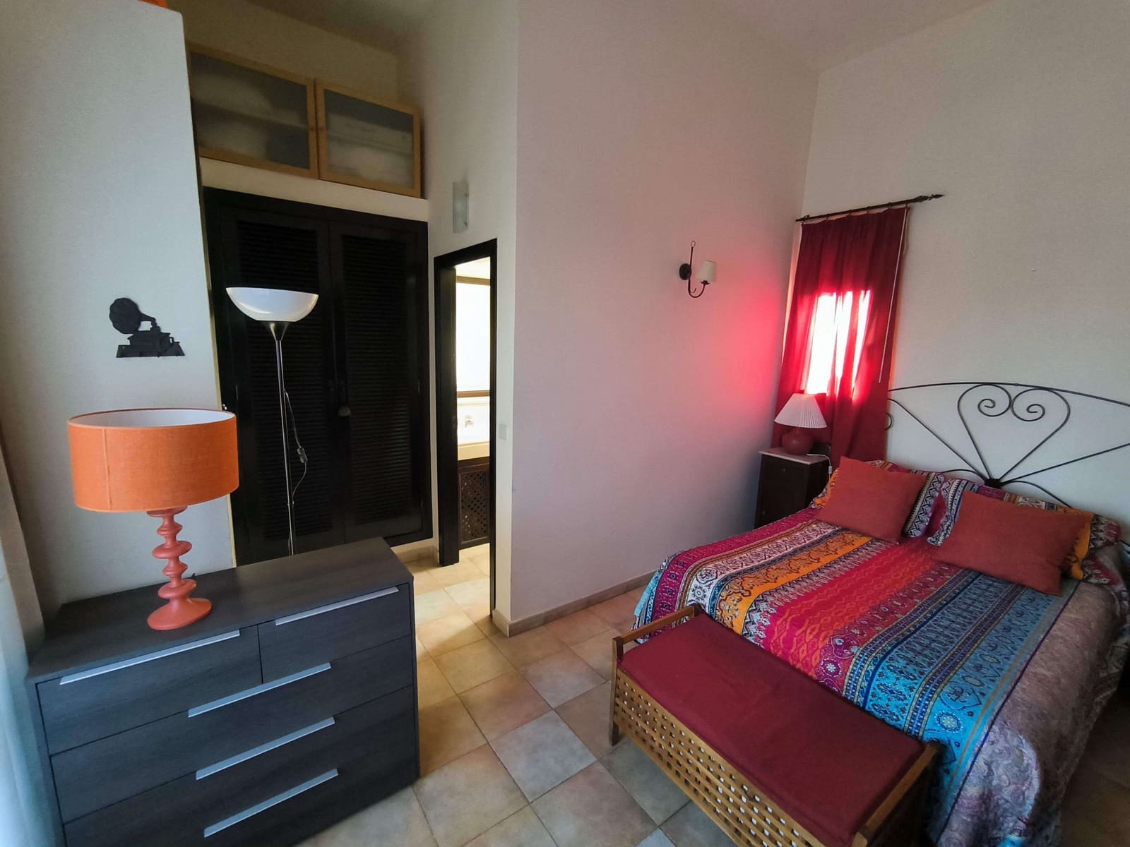 3 soverom Villa til salgs i Hacienda del Alamo med svømmebasseng garasje - € 349 000 (Ref: 8250821)