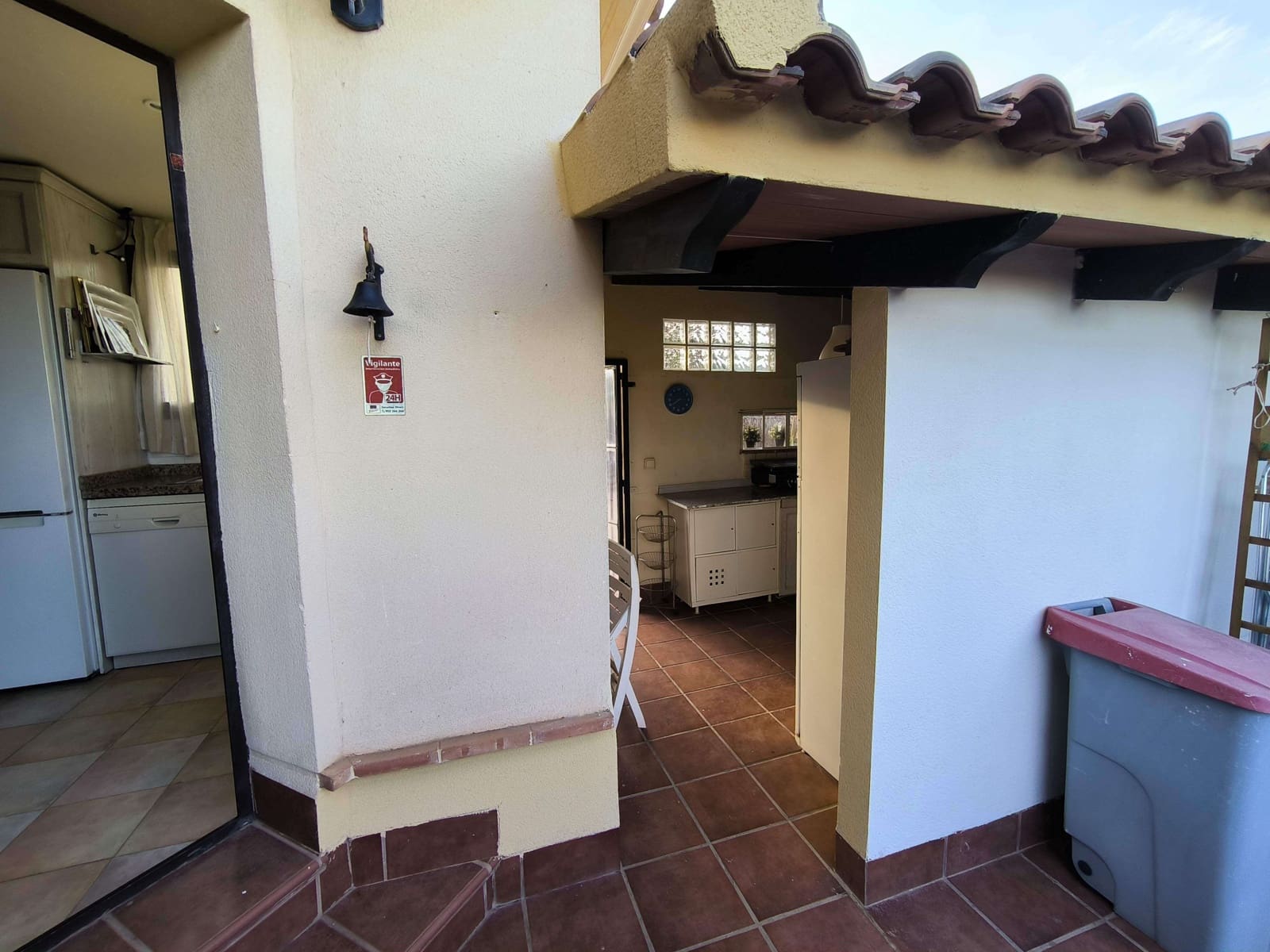 3 soverom Villa til salgs i Hacienda del Alamo med svømmebasseng garasje - € 349 000 (Ref: 8250821)