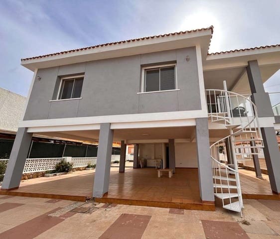 4 soveværelse Villa til salg i Los Urrutias, Cartagena med garage - € 299.000 (Ref: 8258073)