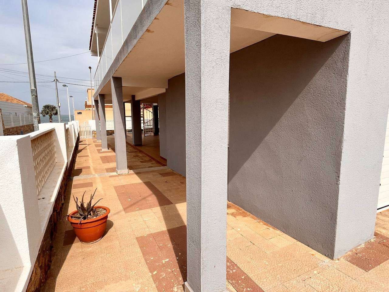4 slaapkamer Villa te koop in Cartagena met garage - € 299.000 (Ref: 8258073)