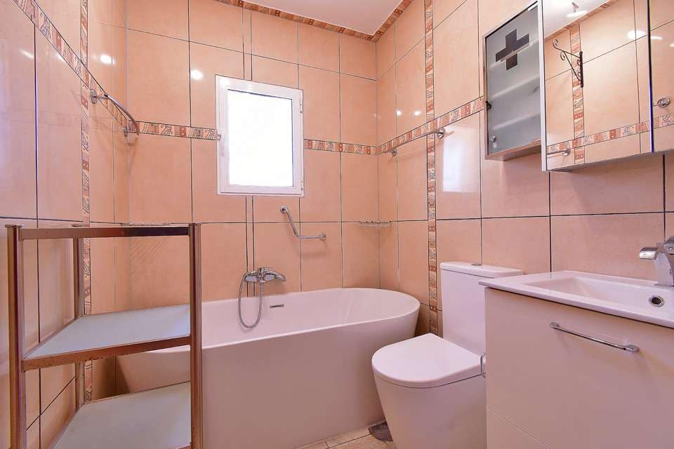 3 soverom Villa til salgs i Estrella de Mar med svømmebasseng - € 185 000 (Ref: 8580730)