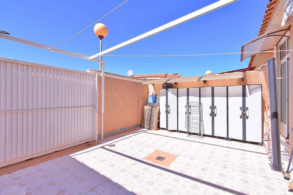 3 soverom Villa til salgs i Estrella de Mar med svømmebasseng - € 185 000 (Ref: 8580730)