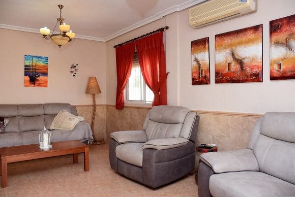 4 soveværelse Villa til salg i Estrella de Mar med swimmingpool garage - € 415.000 (Ref: 8580965)