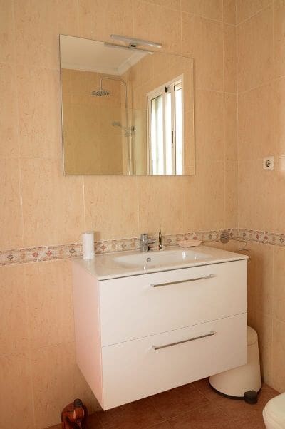 4 soveværelse Villa til salg i Estrella de Mar med swimmingpool garage - € 415.000 (Ref: 8580965)