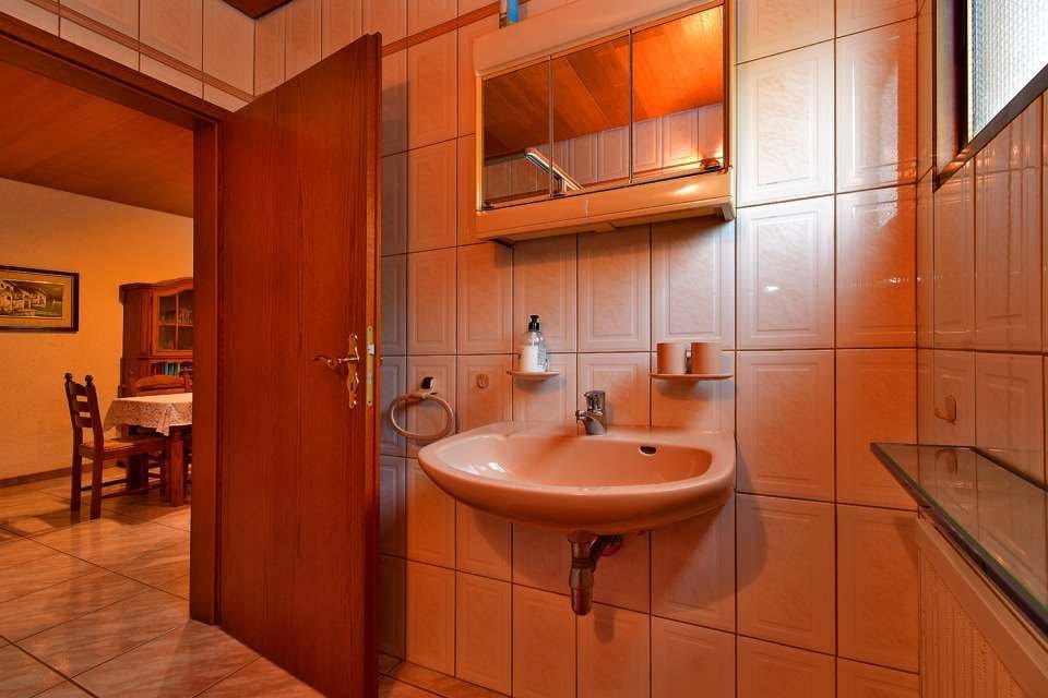 3 bedroom Villa for sale in El Carmoli with pool garage - € 579,000 (Ref: 8583784)