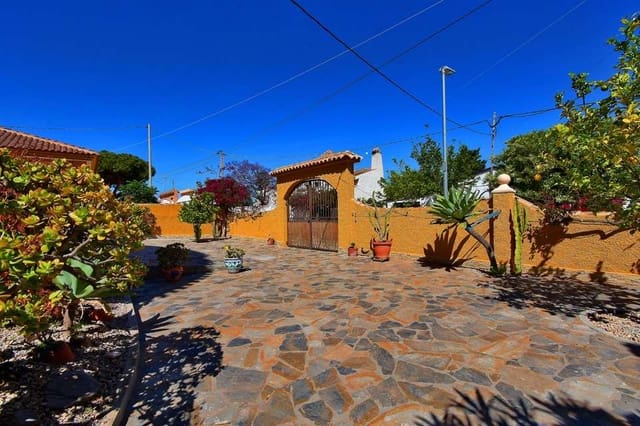 3 soveværelse Villa til salg i El Carmoli, Cartagena med swimmingpool garage - € 579.000 (Ref: 8583784)